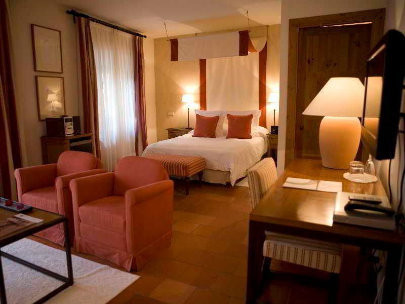 Hospederia De Santo Domingo Hotel Pedraza Ngoại thất bức ảnh
